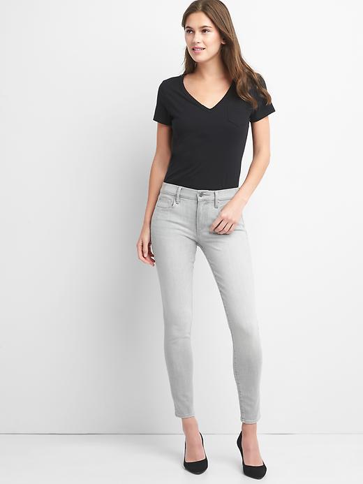 Image number 3 showing, Mid Rise True Skinny Jeans in 360 Stretch