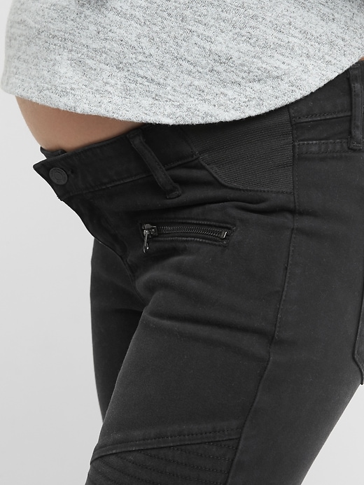 Image number 4 showing, Maternity inset panel moto true skinny ankle jeans