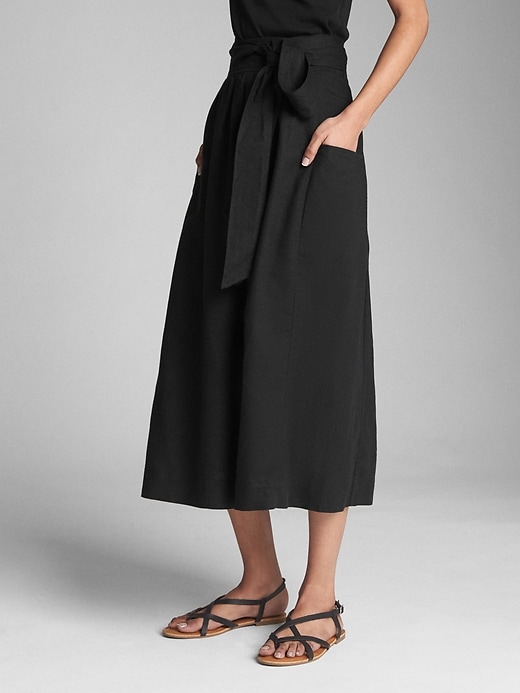 Image number 6 showing, Tie-Belt Midi Skirt in Linen-Cotton