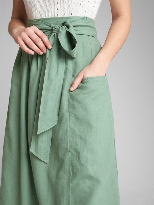 Image number 5 showing, Tie-Belt Midi Skirt in Linen-Cotton