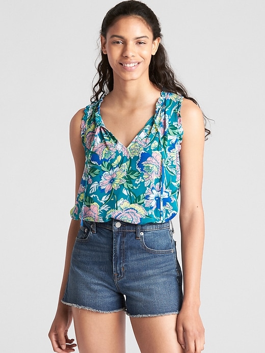 View large product image 1 of 1. Sleeveless Split-Neck Print Top