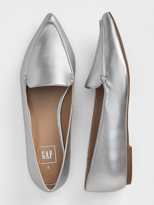 Image number 2 showing, Metallic pointed loafer