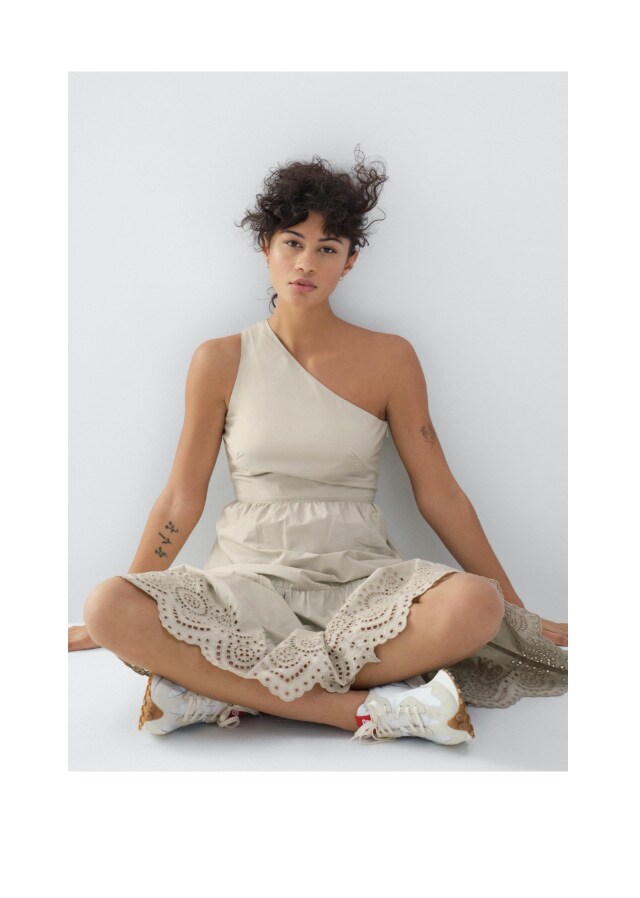 Shop Gap Canada for Casual Women’s, Men’s, Maternity, Baby & Kids Clothes