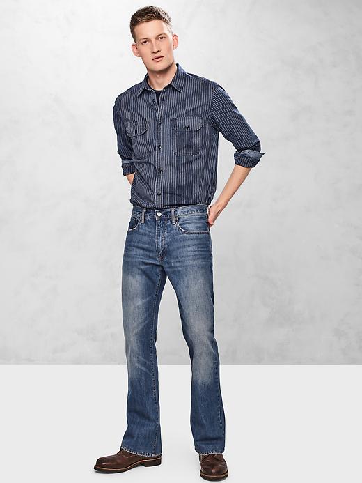 L'image numéro 8 présente Jeans coupe semi-évasée