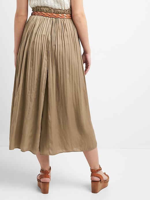 Image number 2 showing, Pleated wide-leg pants