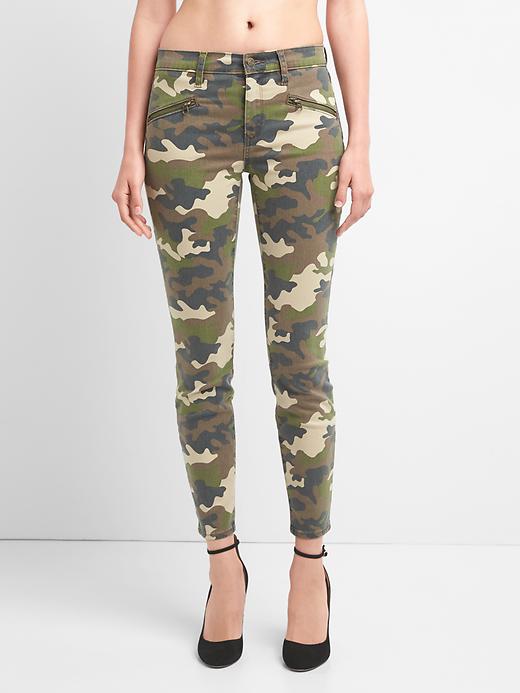 Image number 7 showing, Mid rise camo zip true skinny jeans