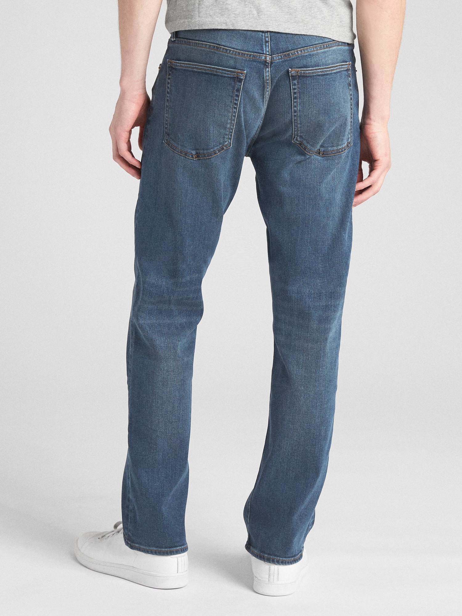Soft Wear Standard Jeans with GapFlex