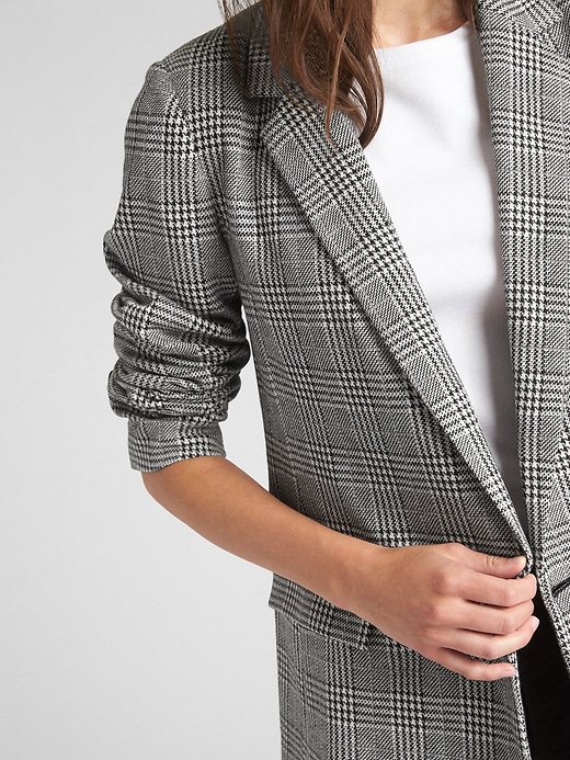 Image number 5 showing, Classic Plaid Girlfriend Blazer