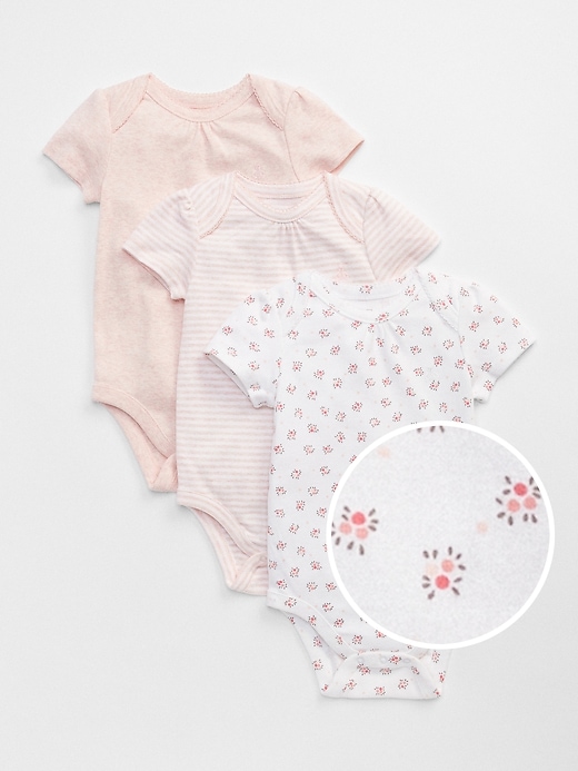 L'image numéro 1 présente Cache-couche à fleurs à manches courtes (paquet de trois) pour bébé