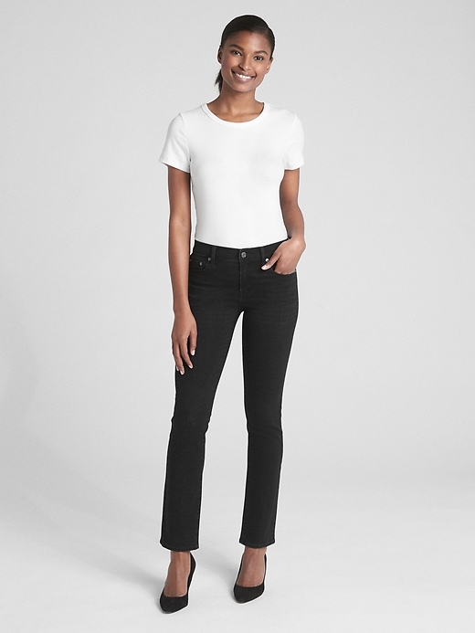 Image number 3 showing, Mid Rise Straight Jeans with Washwell&#153