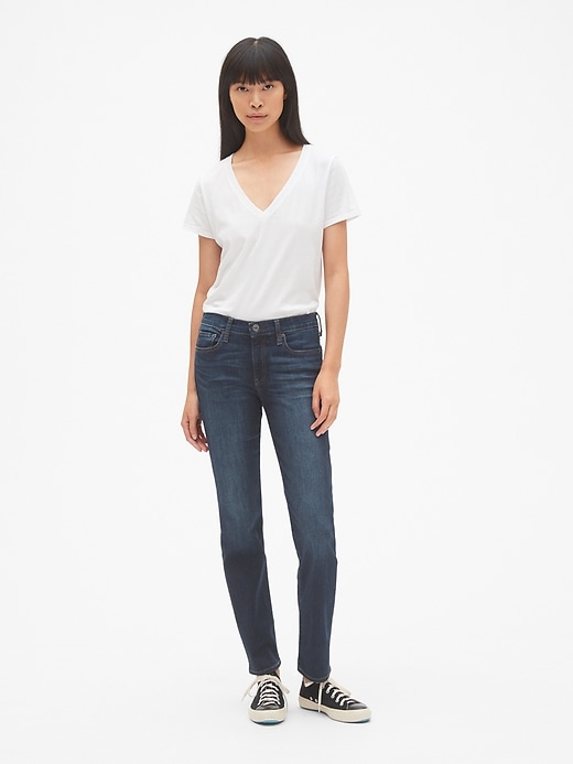 Image number 3 showing, Mid Rise Classic Straight Jeans with Washwell&#153