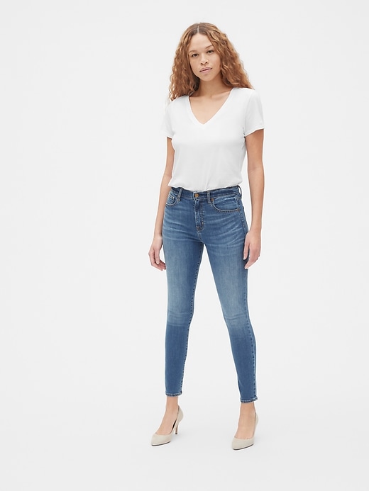 Image number 3 showing, High Rise True Skinny Jeans with Secret Smoothing Pockets with Washwell&#153