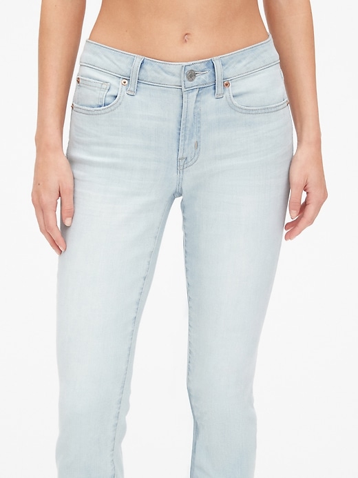 Image number 5 showing, Mid Rise Curvy True Skinny Ankle Jeans with Raw Hem