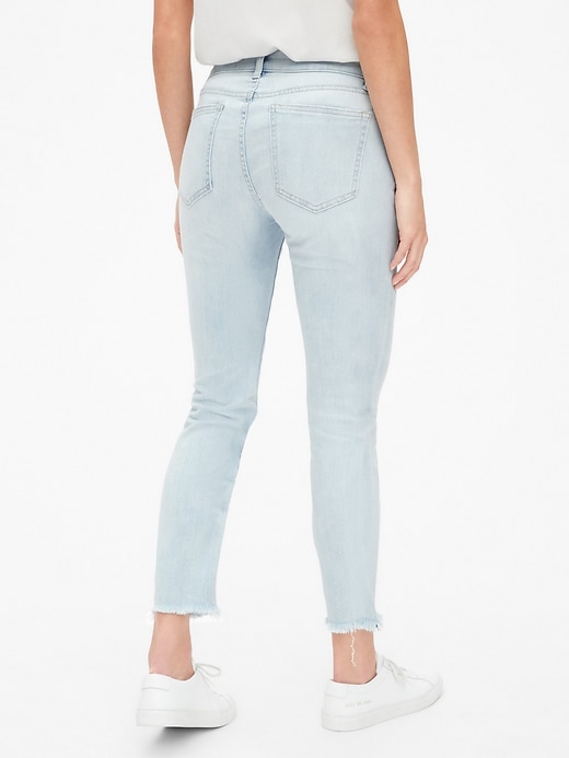 Image number 2 showing, Mid Rise Curvy True Skinny Ankle Jeans with Raw Hem