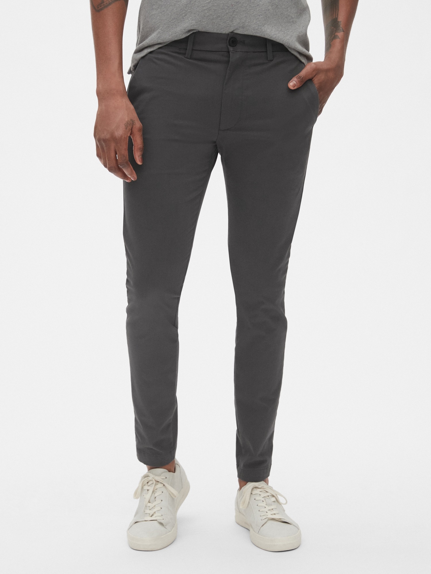original khakis in slim fit with gapflex