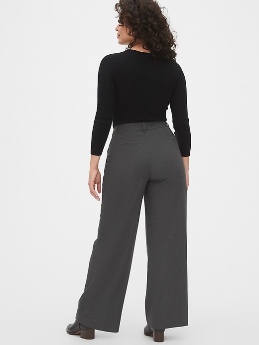 Image number 3 showing, High Rise Pleated Wide-Leg Pants
