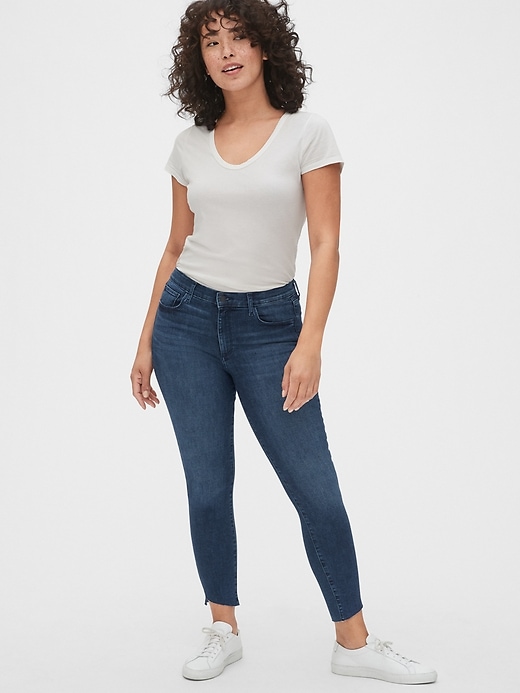 Image number 6 showing, Mid Rise Favorite Jeggings with Raw Hem