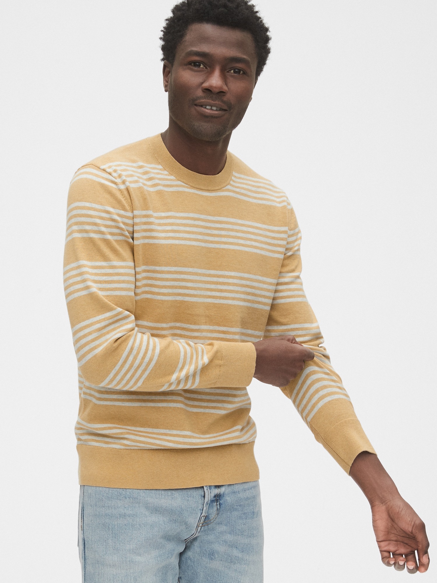 mainstay crewneck sweater gap