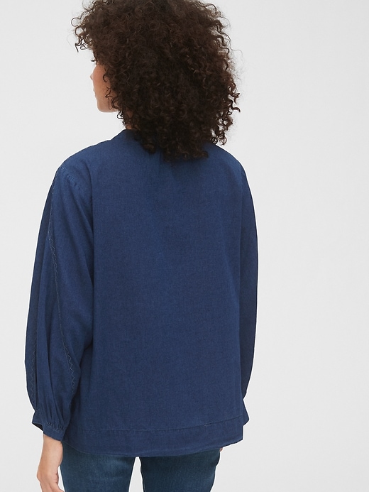 Image number 5 showing, 1969 Premium Shirred Denim Popover Shirt