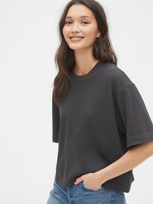 Image number 7 showing, Cropped T-Shirt