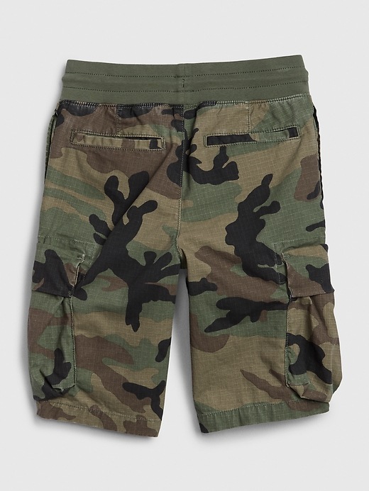 Image number 3 showing, Kids Cargo Pull-On Camo Shorts with Stretch