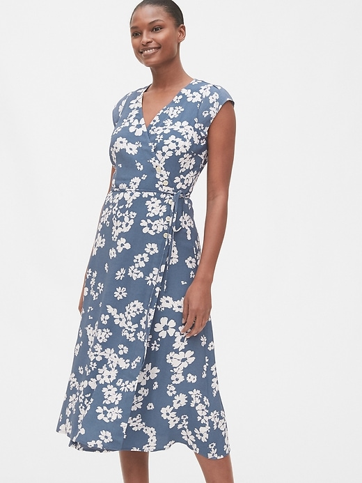 Image number 7 showing, Wrap-Front Midi Dress