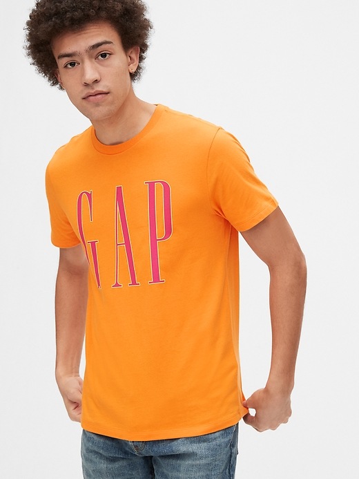 Image number 8 showing, Gap Logo Crewneck T-Shirt