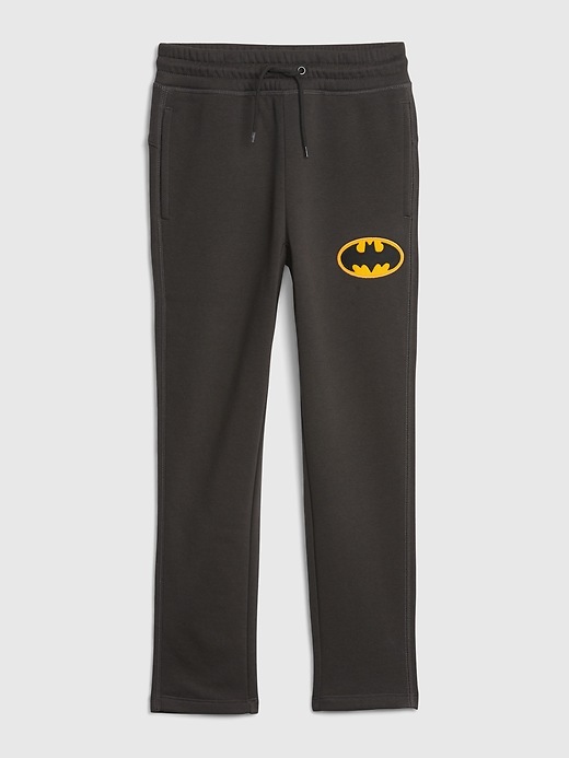 L'image numéro 1 présente Pantalon d’entraînement GapKids à motifs Batman de DCMC