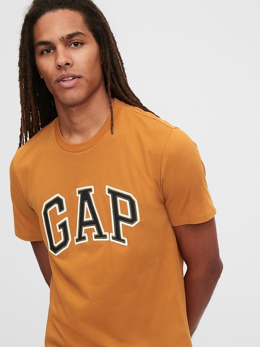 Voir une image plus grande du produit 1 de 1. T-shirt ras du cou à logo Gap