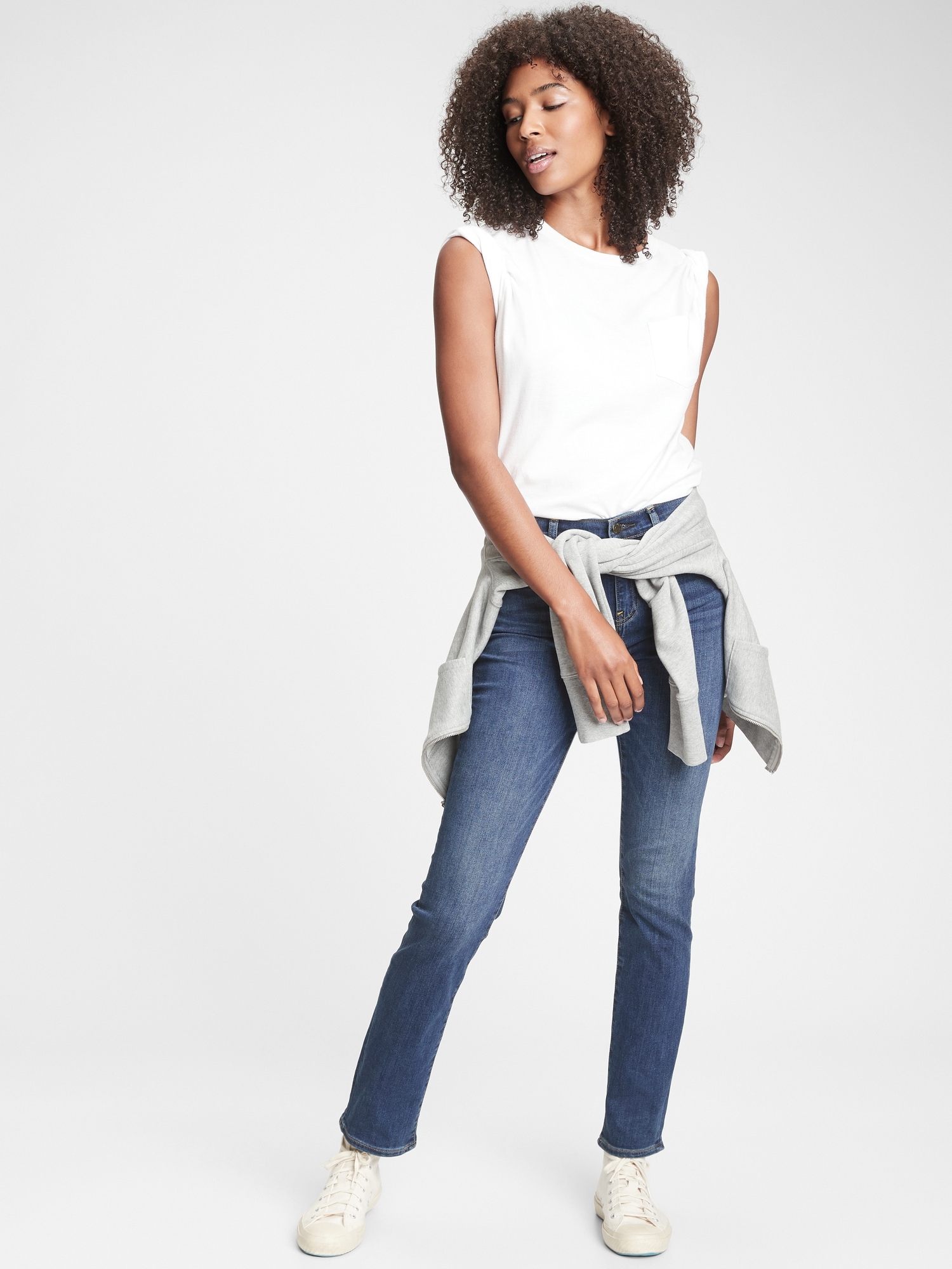 Mid Rise Classic Straight Jeans