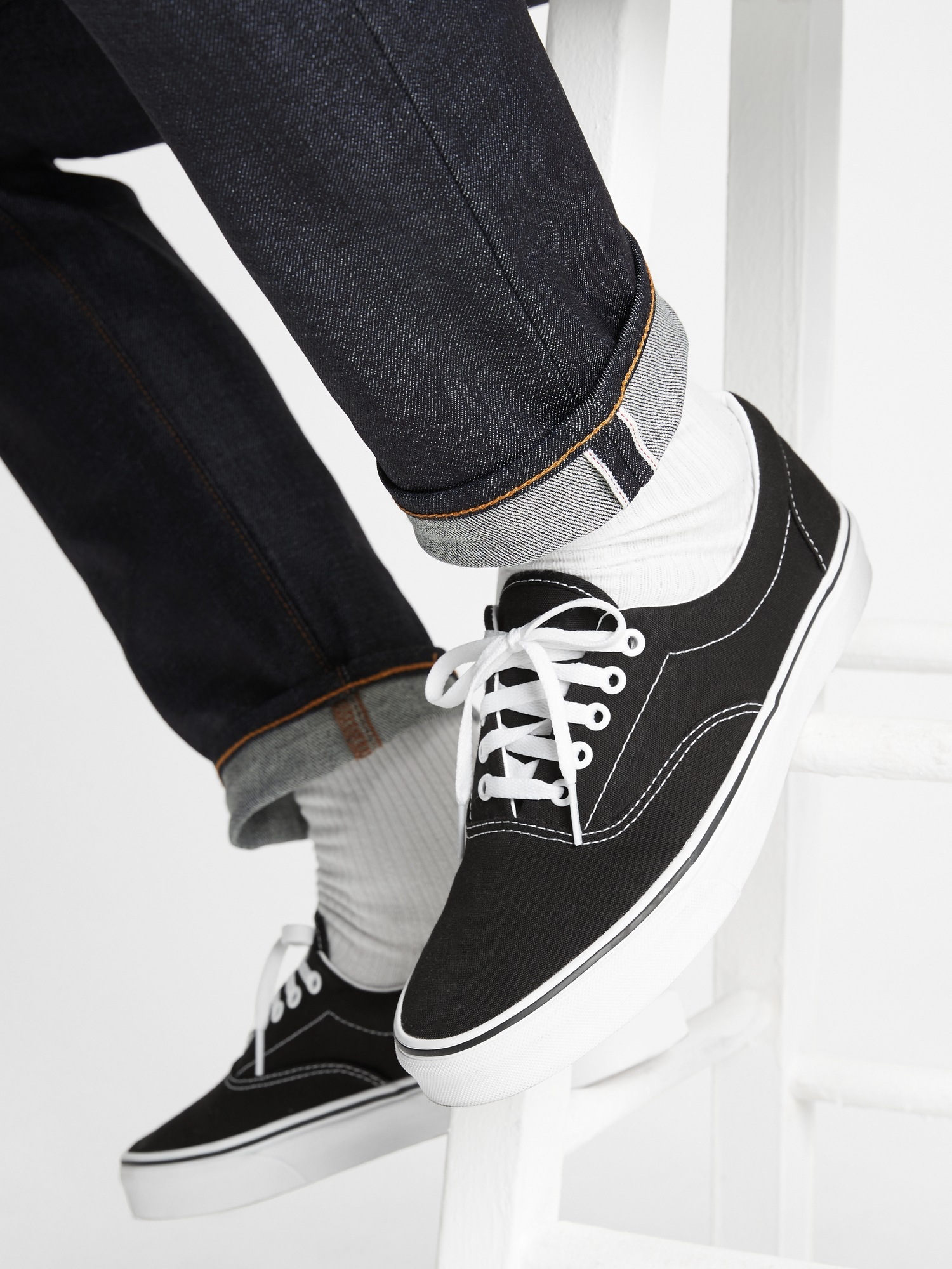 gap skinny selvedge