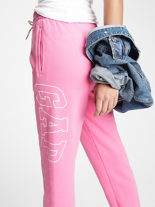 Image number 10 showing, Gap Logo Heavyweight Easy Joggers