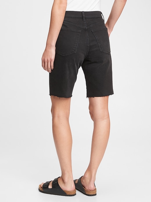 Image number 2 showing, 9'' High Rise Loose Bermuda Shorts With Washwell