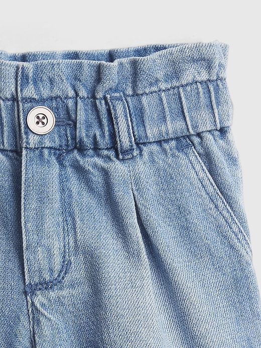 Image number 3 showing, Toddler Scalloped Pull-On Denim Shorts with Washwell&#153