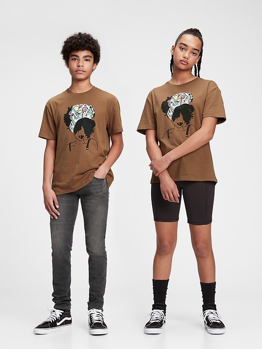 L'image numéro 6 présente T-shirt Mouvement Gap en l'honneur du Mois de l'histoire des Noirs