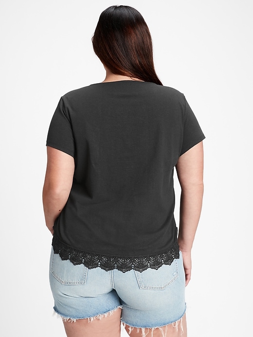 Image number 7 showing, Lace Hem T-Shirt