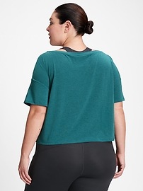 View large product image 3 of 3. GapFit Breathe Cropped T-Shirt