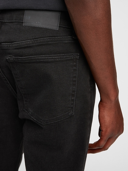 L'image numéro 5 présente Jeans moulants avec GapFlex Max