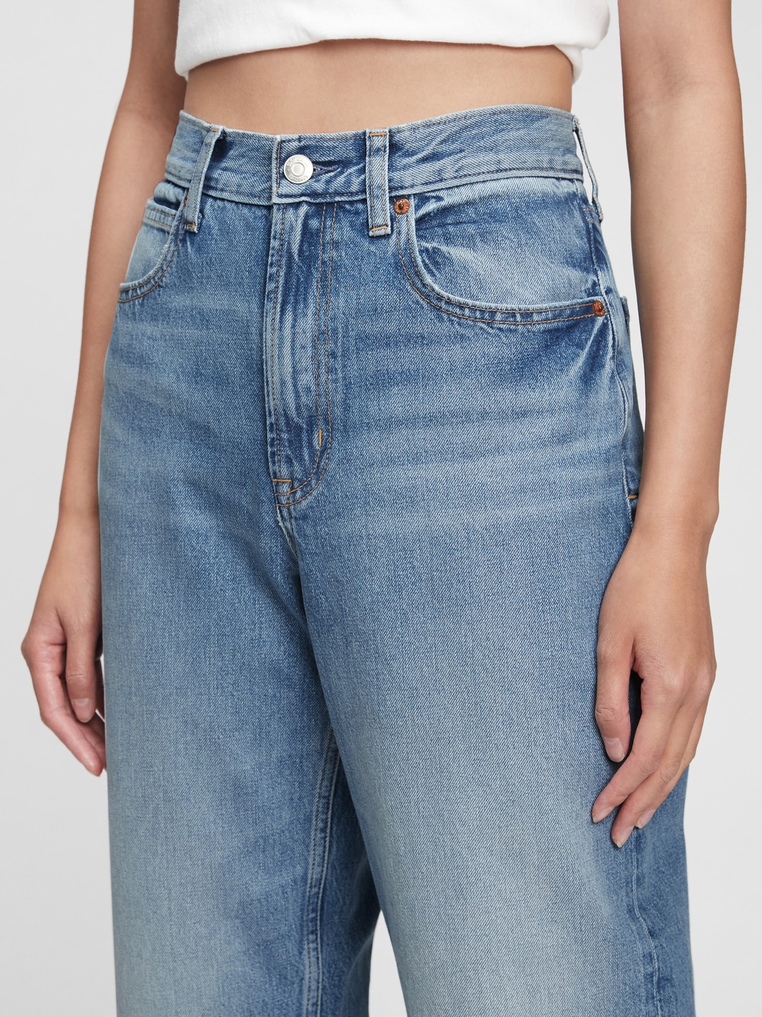GAP, Jeans, Beand New High Rise Gap Barrel Jeans With Washwell