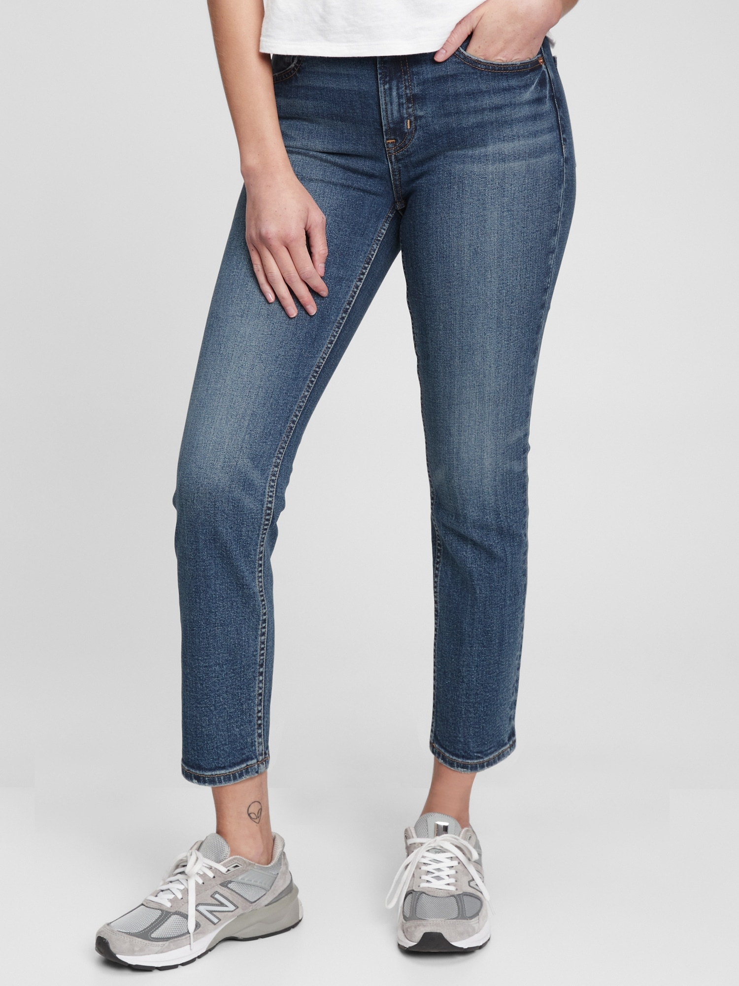 Mid Rise Vintage Slim Jeans with 