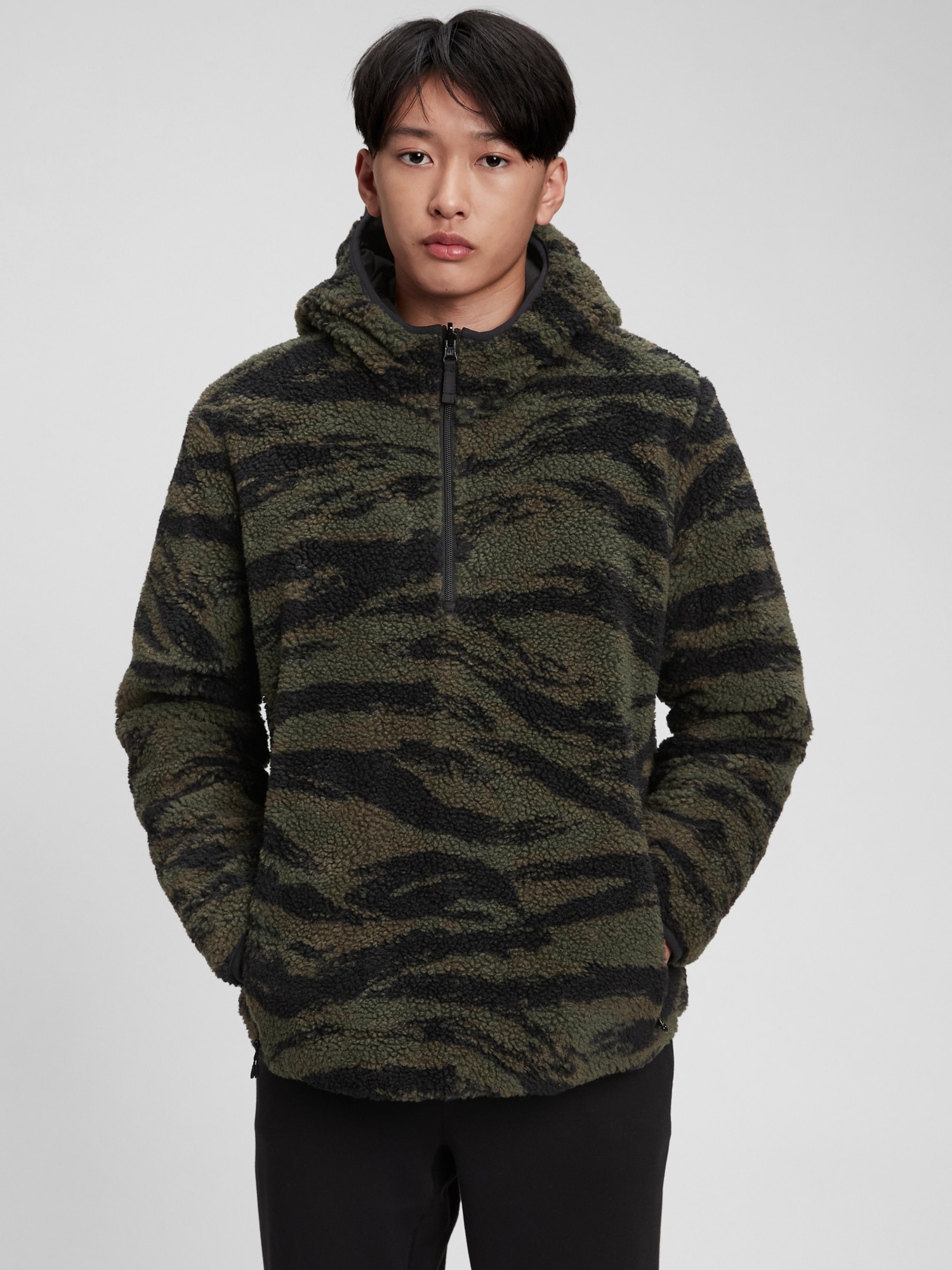 gap quarter zip sweatshirt