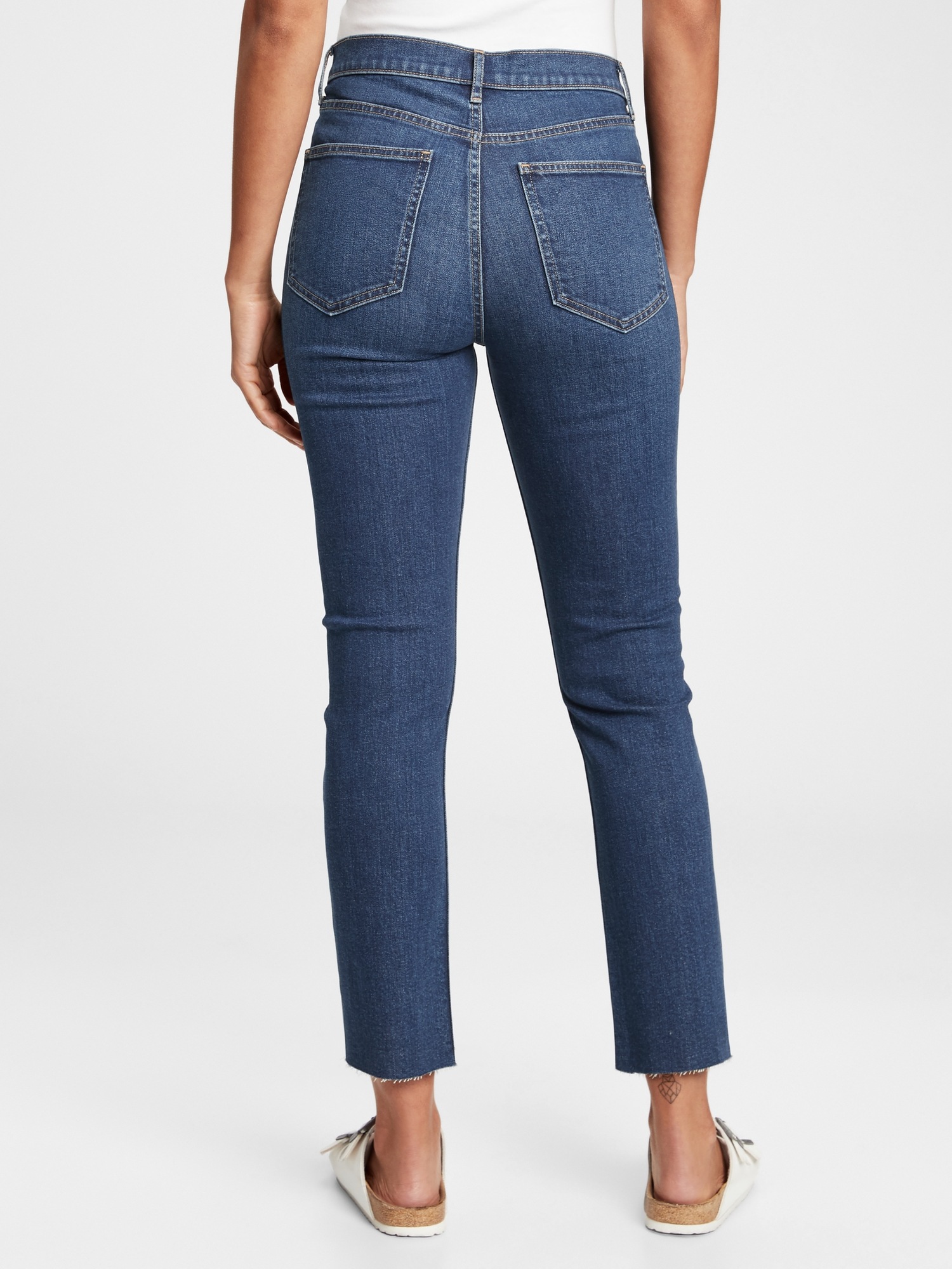 High Rise Vintage Slim Jeans with Washwell | Gap