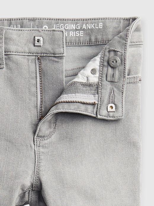 Image number 4 showing, Kids High Rise Jeggings with Washwell&#153