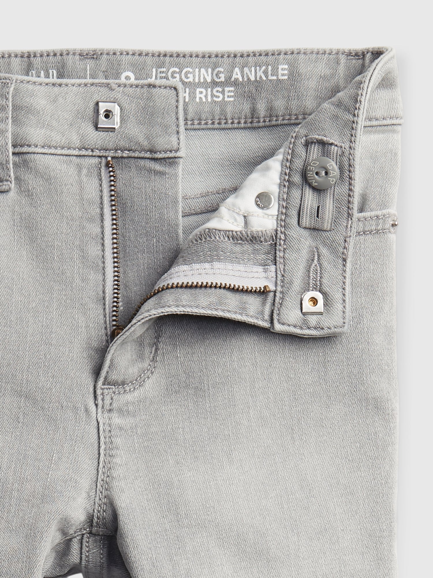 Kids High Rise Jeggings with Washwell™