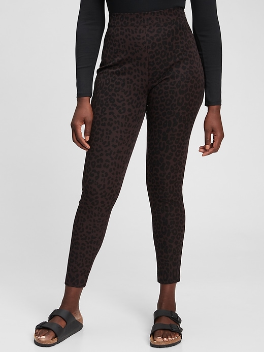 L'image numéro 4 présente Legging taille haute à imprimé