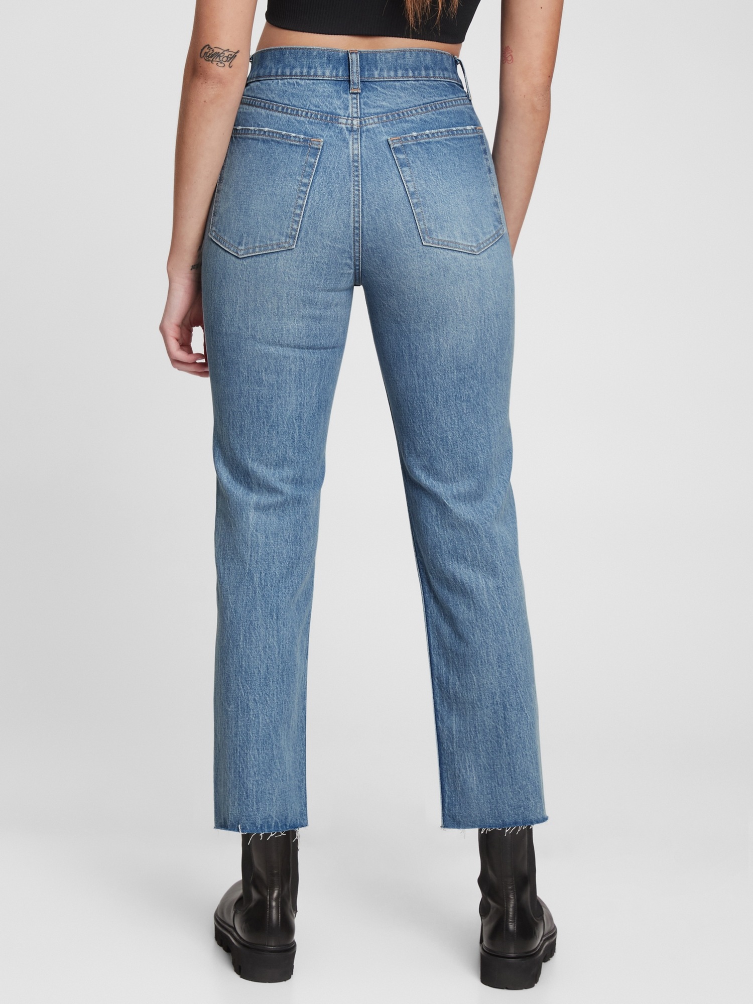 High Rise Cheeky Straight Jeans with 