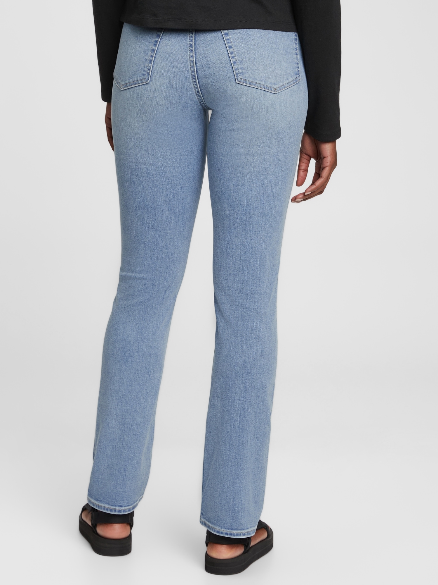 High Rise Classic Straight Leg Jeans with Washwell | Gap