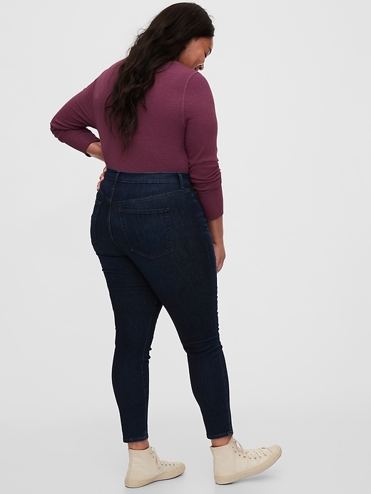Image number 8 showing, High Rise Skinny Jeans with Washwell