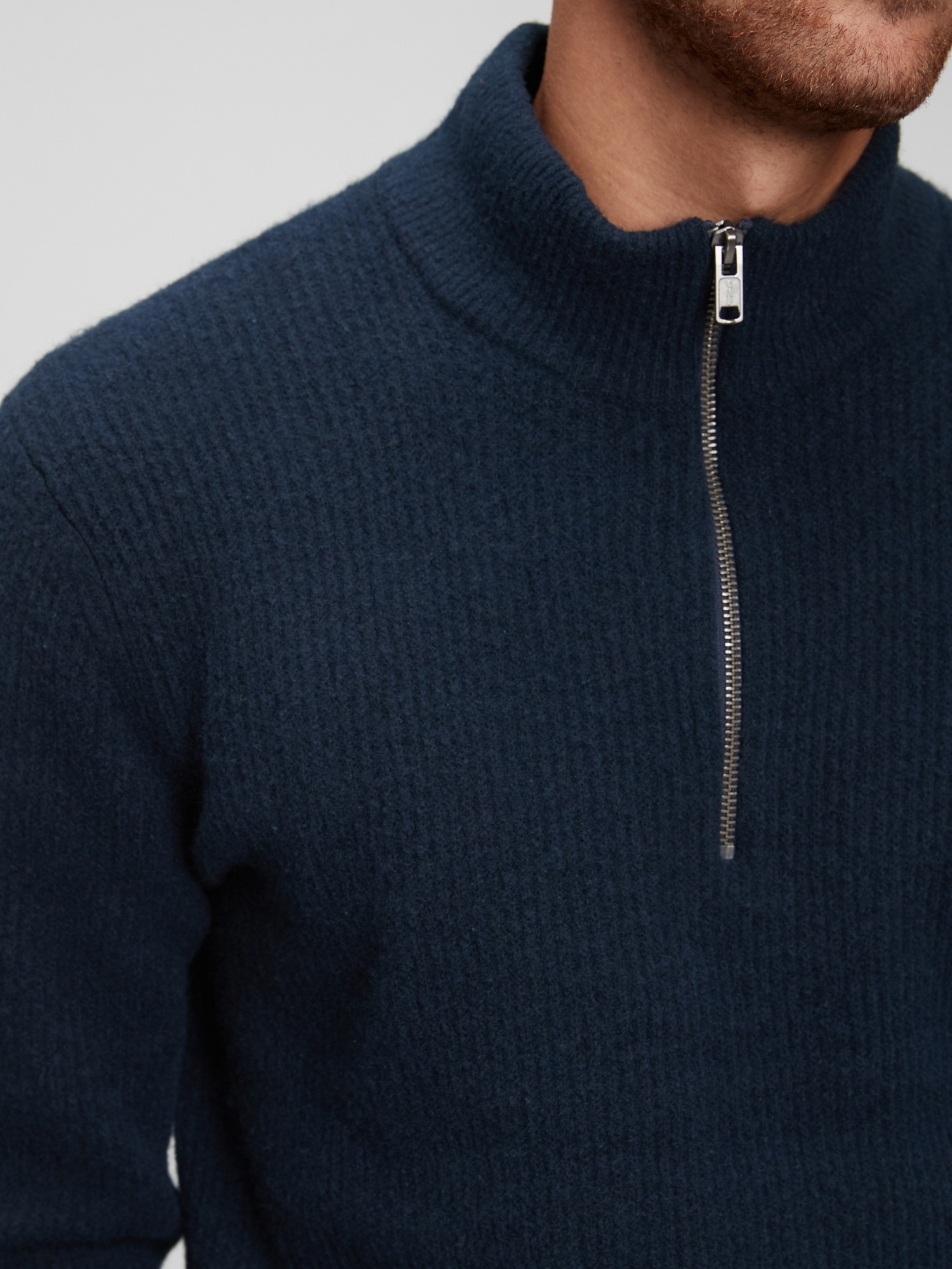gap half zip pullover