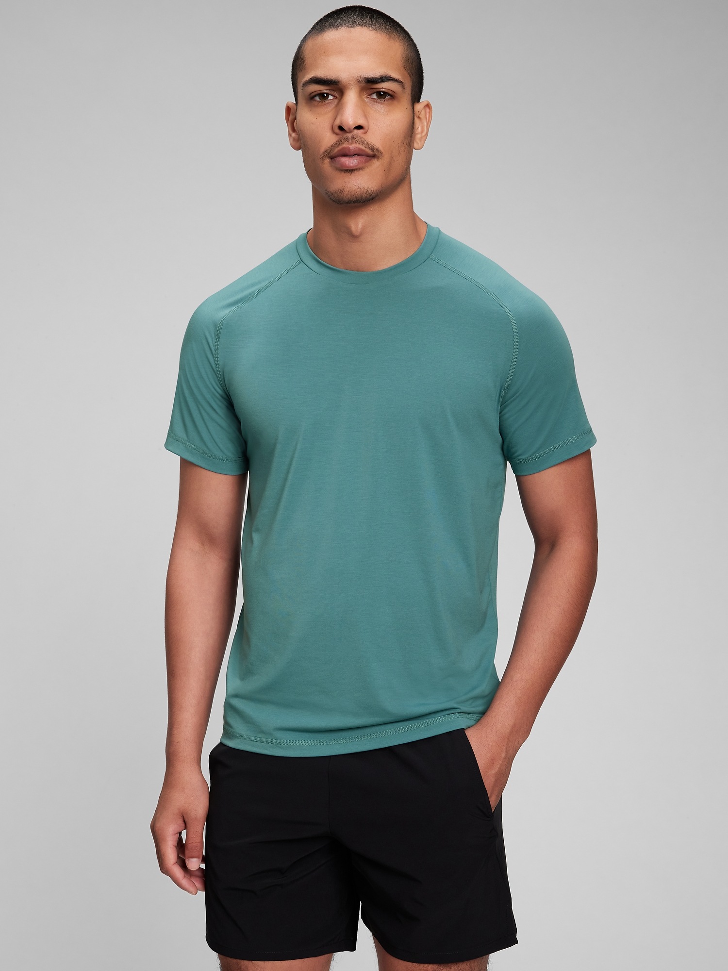 GapFit Recycled Active T-Shirt | Gap